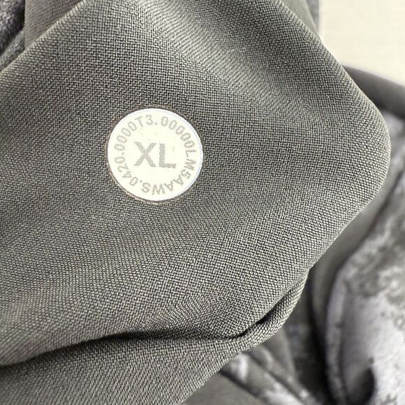 Lululemon City Sweat Jogger Pants Men XL French Terry Graphite Grey Athleisure - Picture 11 of 16